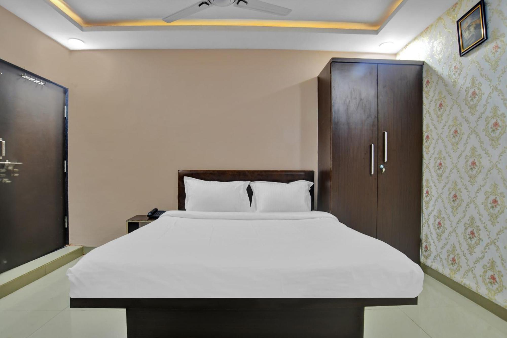 Hotel O Sai Sahara インドール エクステリア 写真